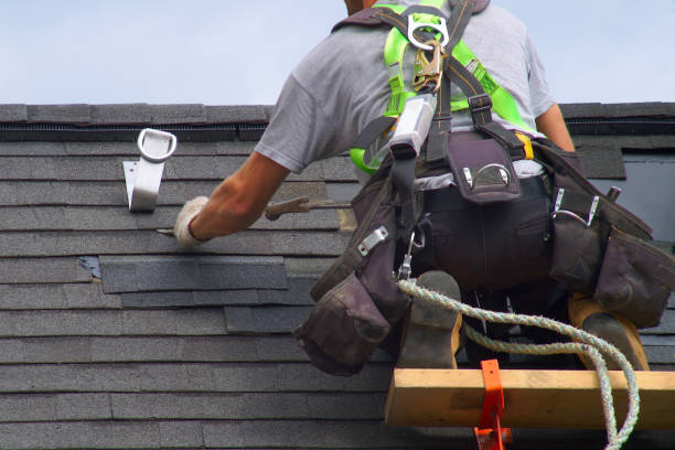 Best Emergency Roof Repair  in Darmstadt, IN
